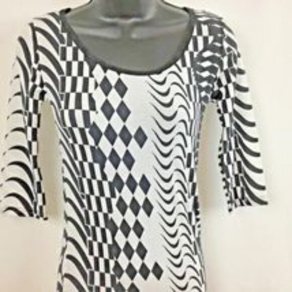 DEE'S DESIGN Geometric Print B & W Bodycon Stretch Shift Dress Jr. S/M NWT - Picture 2 of 7